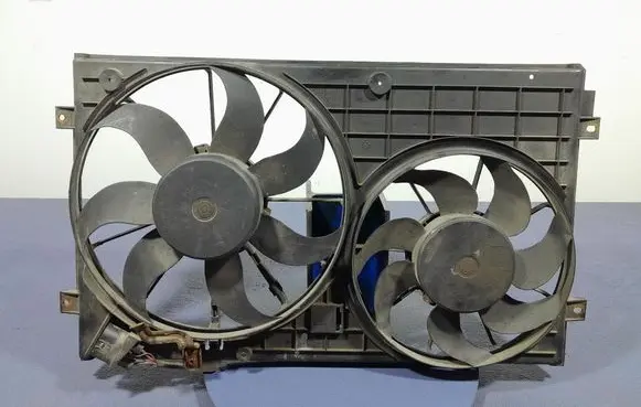 Volkswagen Golf Plus Electric radiator cooling fan 1K0121207T