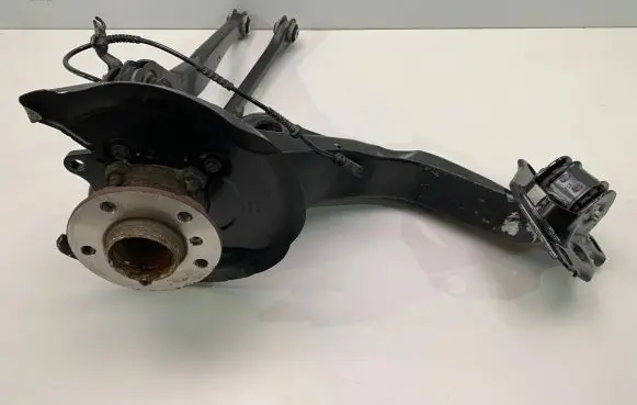 BMW X2 F39 Rear wheel hub spindle/knuckle 6851580