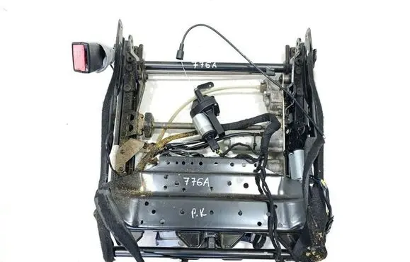 Maserati GranTurismo Front driver seat 99662433200