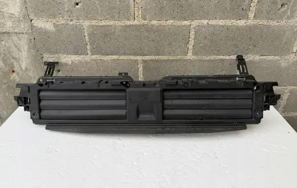 Audi A4 S4 B9 8W Intercooler air guide/duct channel 8W0971277