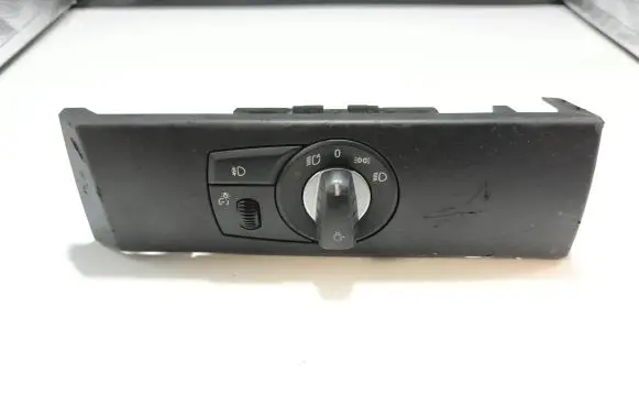 BMW 5 E60 E61 Light switch 6988553 76988553 33295401
