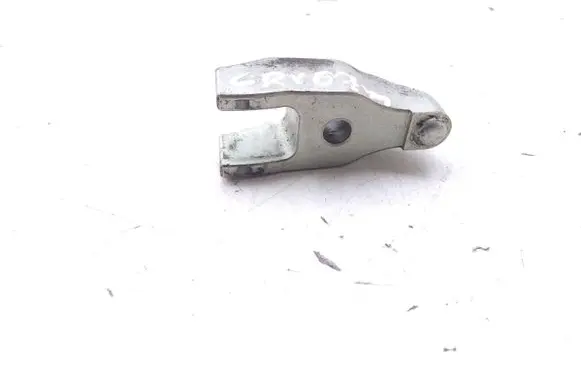 Honda CR-V Fuel Injector clamp holder