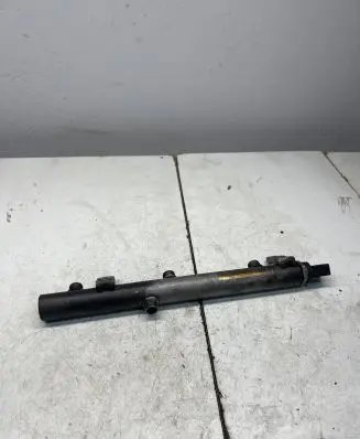 Mercedes-Benz S W221 Fuel main line pipe A6420702595 0730400781