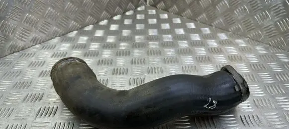 Volvo S60 Intercooler hose/pipe 31338092