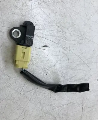 Nissan X-Trail T32 Airbag deployment crash/impact sensor 988303RA0A