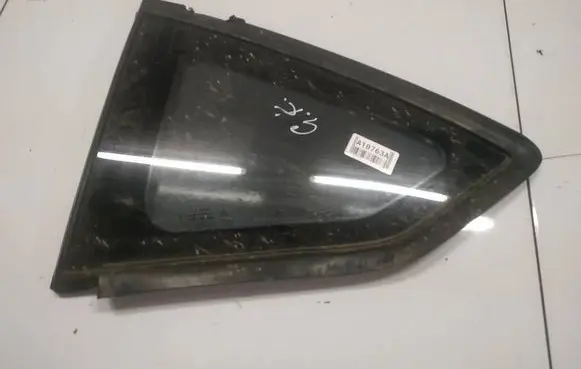 Citroen C4 I Rear side window as2