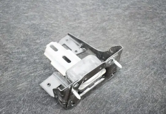 Citroen DS3 Engine mount bracket 9680293280