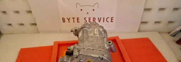 Mercedes-Benz C W206 Air conditioning (A/C) compressor (pump) A0008305304