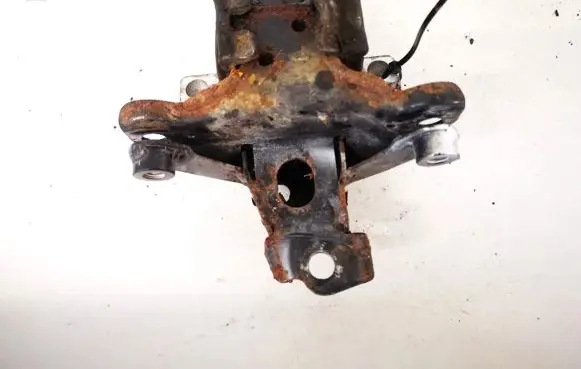Skoda Fabia Mk1 (6Y) Engine mount bracket 6q0199555ad