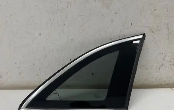 Mercedes-Benz GLC C254 Rear side window A2546704800