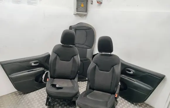 Jeep Renegade Interior set