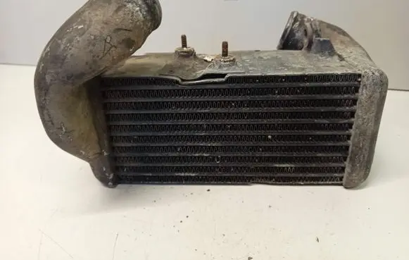 Audi 80 90 B3 Intercooler radiator 893145805