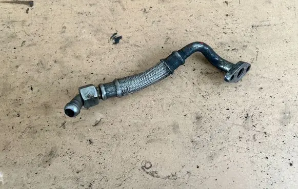 Audi A4 S4 B7 8E 8H Turbo turbocharger oiling pipe/hose 028145736AH