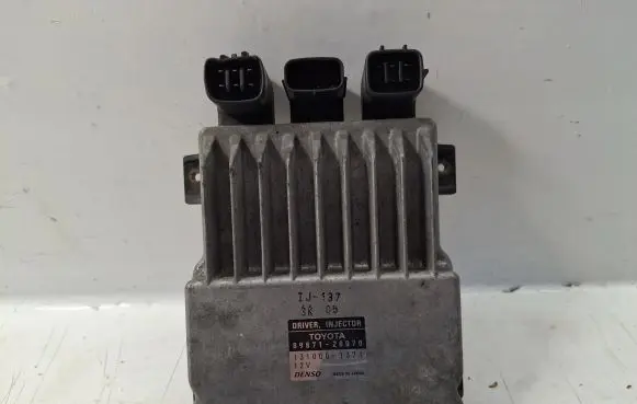 Toyota Corolla Verso AR10 Fuel injection control unit/module 1310001371 8987120070