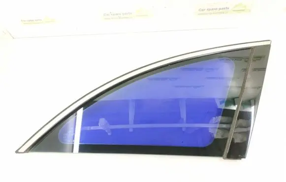 Mercedes-Benz R W251 Rear side window 2516702450 2516702639
