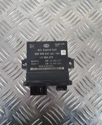 Opel Astra J Xenon control unit/module 13350670