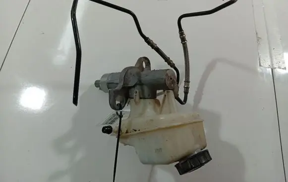 Opel Astra J Master brake cylinder 