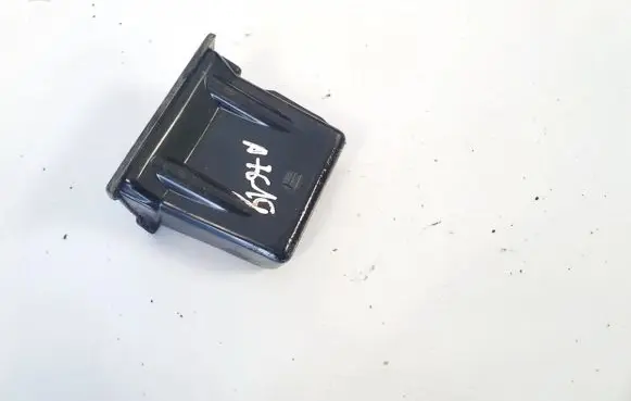 Car ashtray