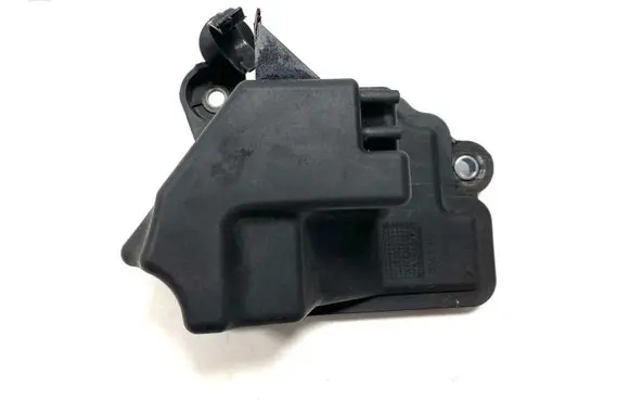 Vacuum air tank
