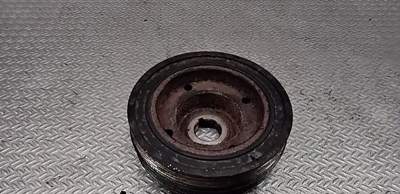 Subaru Legacy Crankshaft pulley 