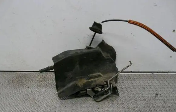 Audi A4 S4 B6 8E 8H Rear door lock 8E0839350