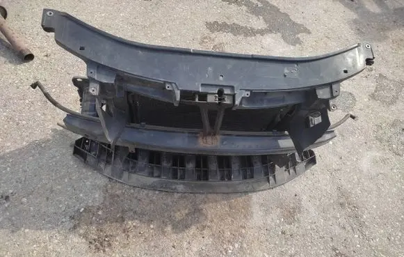 Skoda Superb B6 (3T) Radiator support slam panel 3T0807109B 3t0010609m