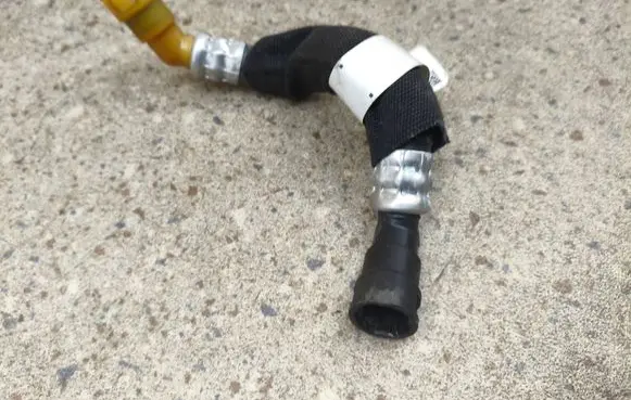 Ford Explorer VI Coolant pipe/hose L1M38D012FCC 21040025628 FE0NA