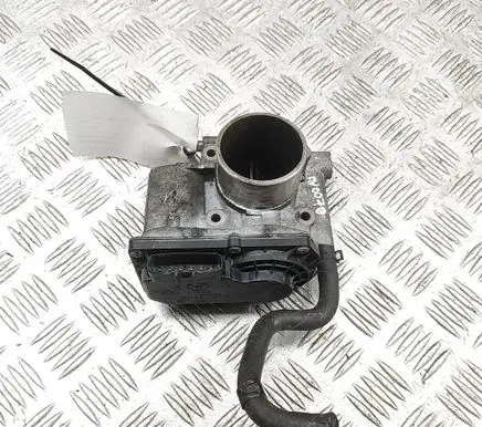 Mazda CX-7 Throttle valve R2AA136B0