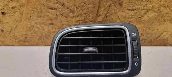 Dash center air vent grill
