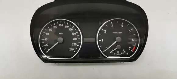 BMW 1 E81 E87 Speedometer (instrument cluster) 9187322