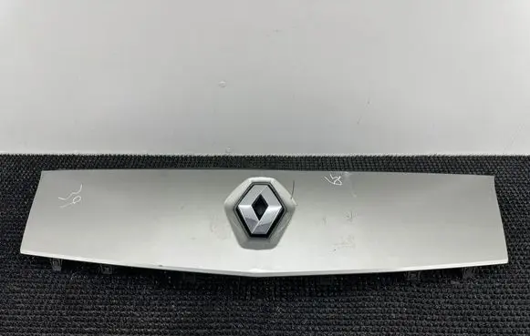 Renault Kangoo II Front bumper upper radiator grill 8200499017