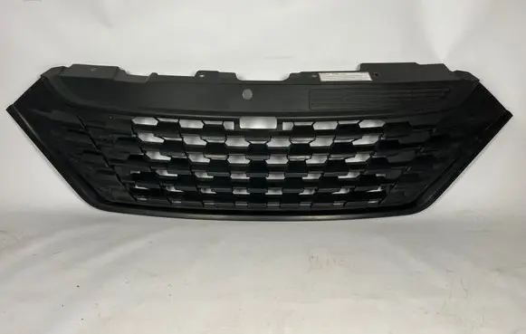 Iveco Daily 6th gen Front grill 5802317677