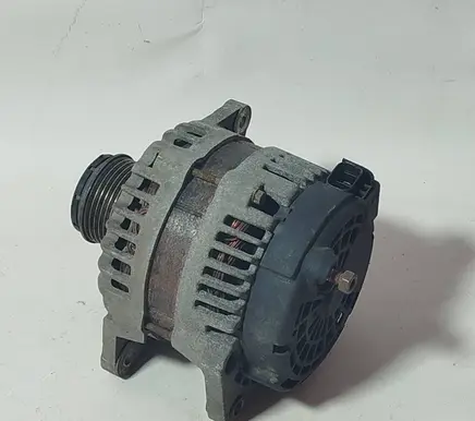 Opel Zafira B Generator/alternator 0124425020