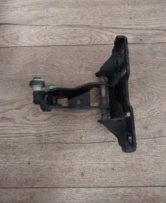 Mercedes-Benz Sprinter W907 W910 Sliding door middle roller runner A9107630100