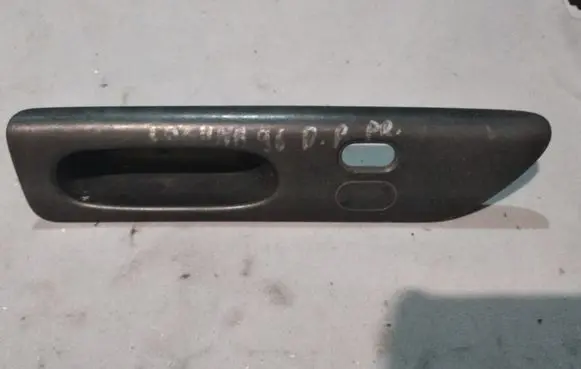 Renault Laguna I Front door window switch trim 77016724