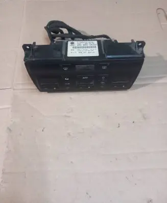 Audi A6 Allroad C5 Climate control unit 4B0820043AE 5HB00760421