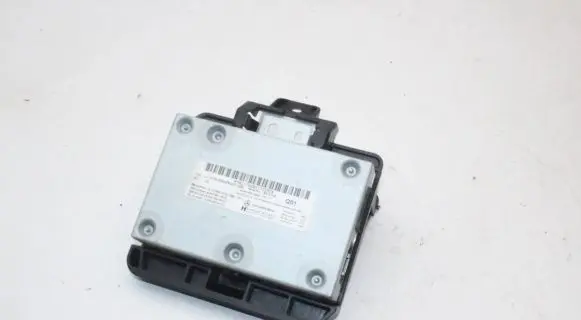 Mercedes-Benz E W212 GPS navigation control unit/module A2049015902