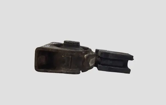 Toyota Avensis T250 Engine mount bracket