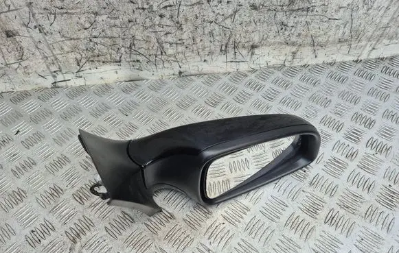 Front door electric wing mirror