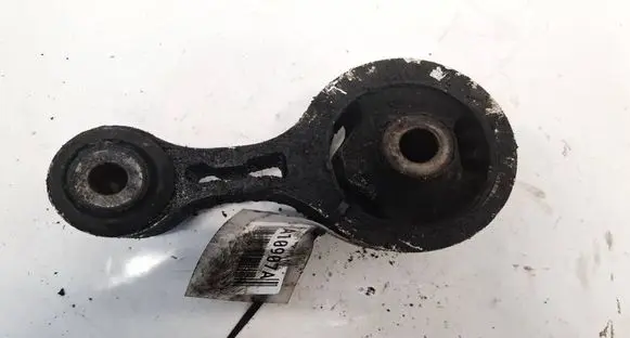 Mazda 6 Engine mount bracket 