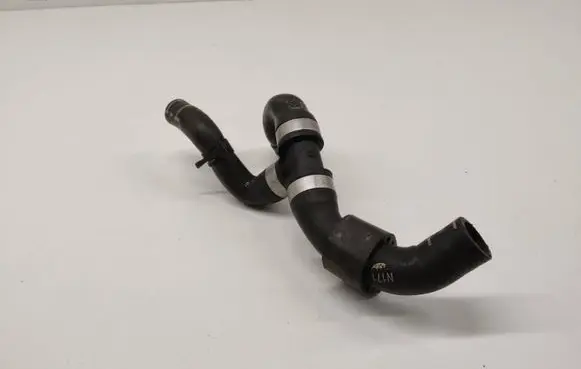 Volkswagen Tiguan Allspace Engine coolant pipe/hose 04L122073D