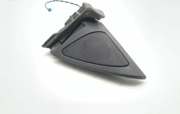 BMW 4 F32 F33 Front door speaker 9220750 07861351