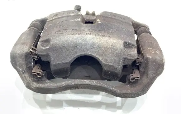 Mazda CX-3 Front brake caliper 