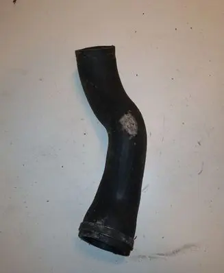 Volvo V70 Intercooler hose/pipe