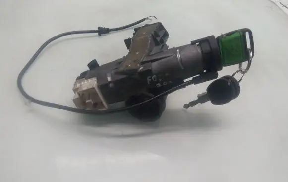 Ford Galaxy Ignition lock P012106