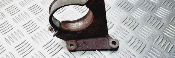 Ford Ecosport Driveshaft support bearing bracket BV613K305BA