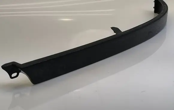 Under headlight/headlamp trim