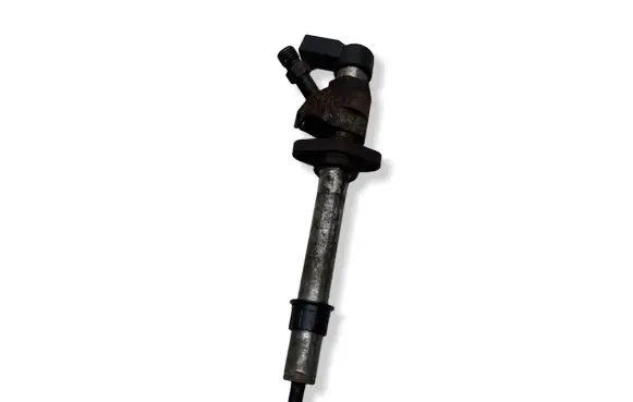 Ford C-MAX I Fuel injector 9657144580