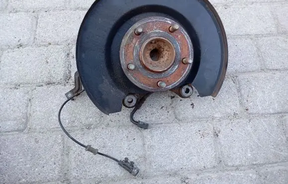 Fiat Freemont Rear wheel hub spindle/knuckle 