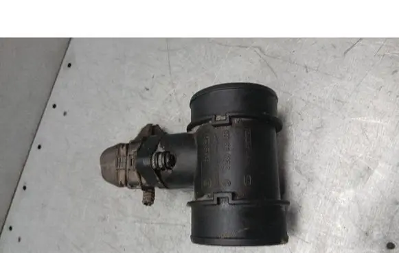 Opel Corsa C Mass air flow meter 0280218031